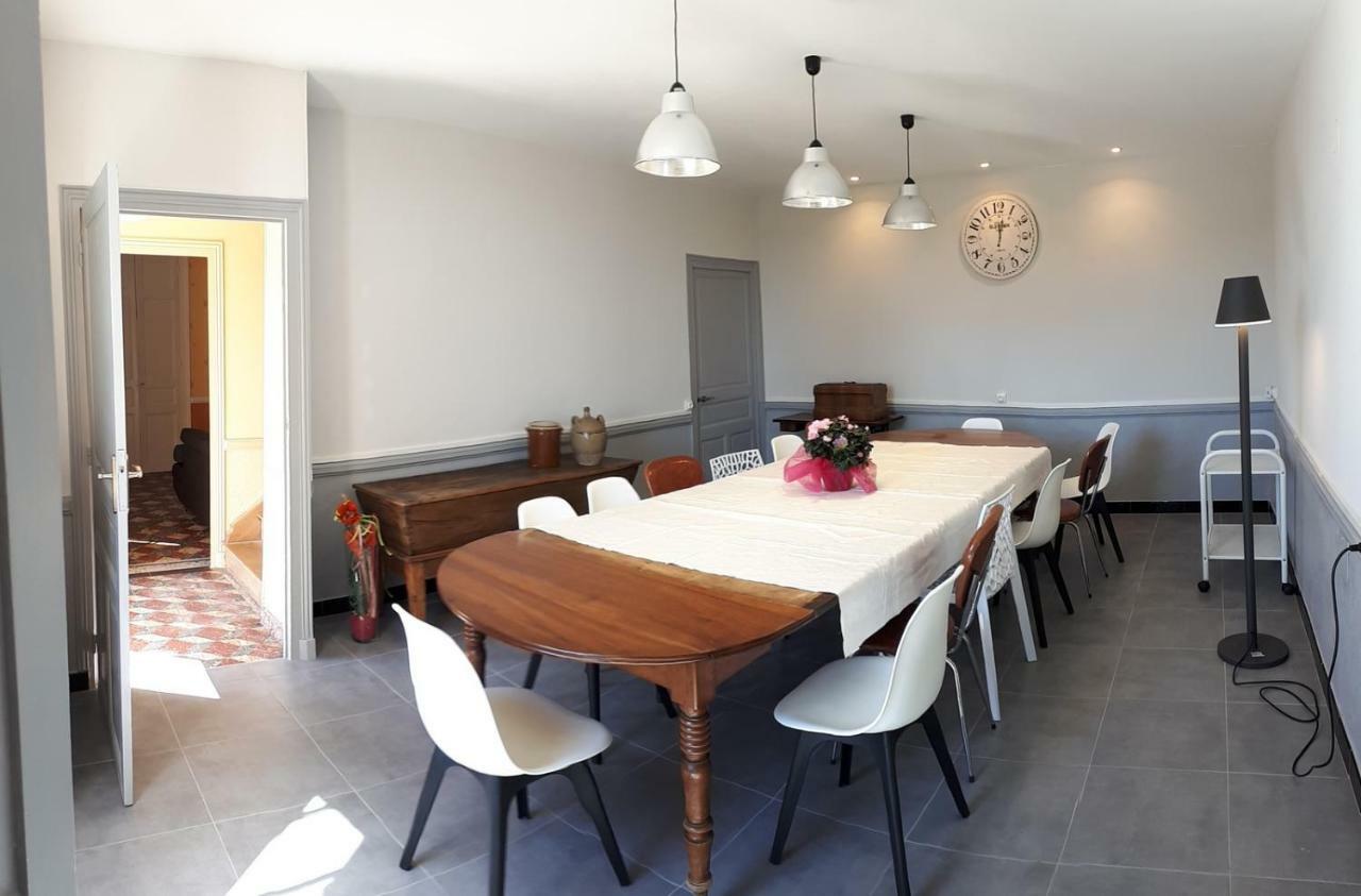 Grand Gite Maison D Alice Auvergne - 15 Personnes Saint-Bonnet-les-Quarts Eksteriør billede